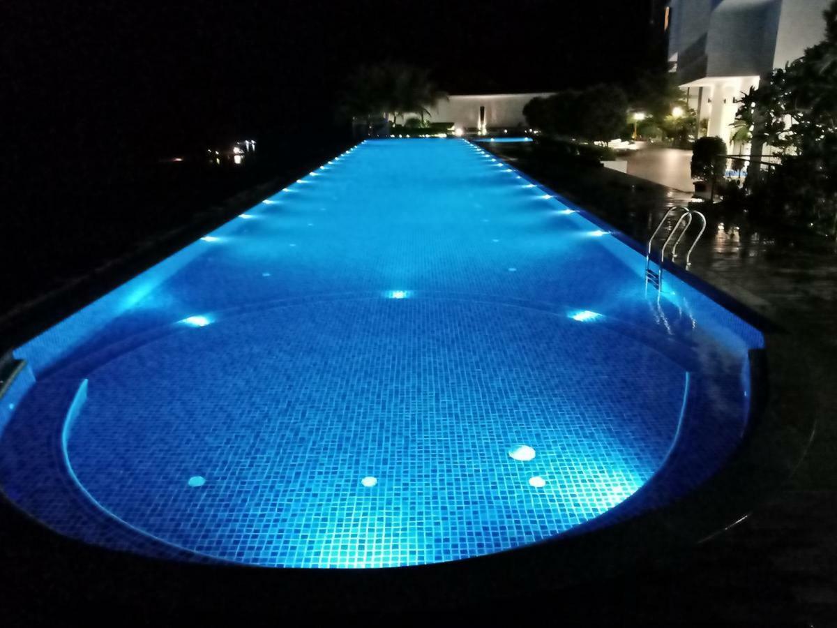 50m² 1 slaapkamer, 1 privé badkamer Appartement in Melaka Raya Buitenkant foto